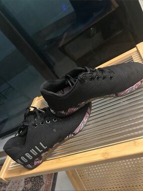 NOBULL Black Sneakers with Floral-Patterned Sole